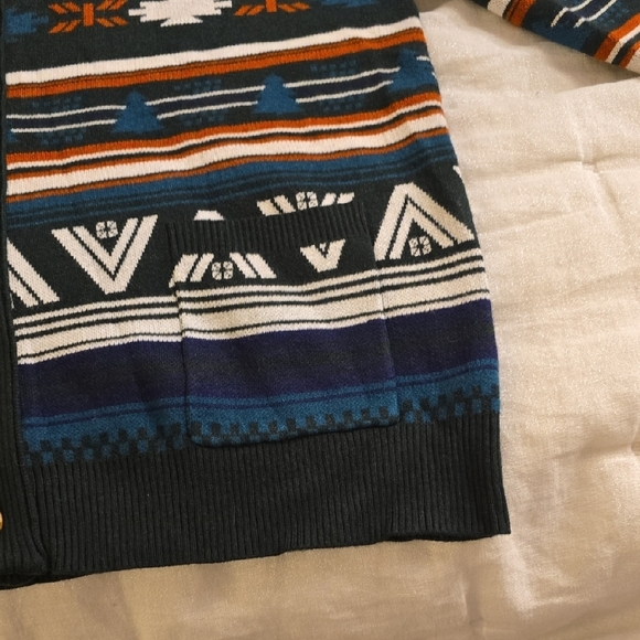 Paul Jones Men's Patterned Cardigan in Blue, Orange, and White - Picture 10 of 15